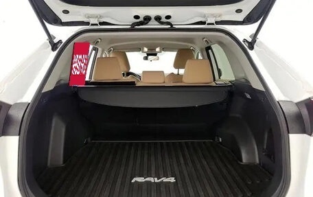 Toyota RAV4, 2020 год, 4 085 384 рублей, 15 фотография