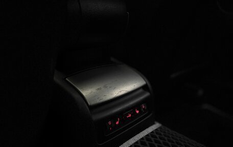 Audi A4, 2002 год, 520 000 рублей, 33 фотография