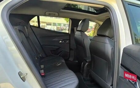 Peugeot 2008 II, 2022 год, 1 525 000 рублей, 12 фотография