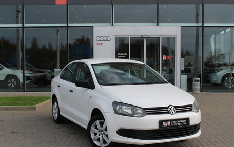 Volkswagen Polo VI (EU Market), 2013 год, 850 000 рублей, 4 фотография