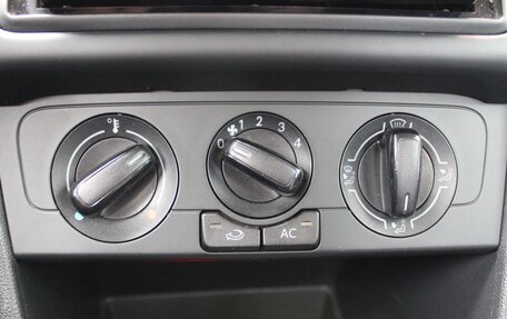 Volkswagen Polo VI (EU Market), 2013 год, 850 000 рублей, 19 фотография