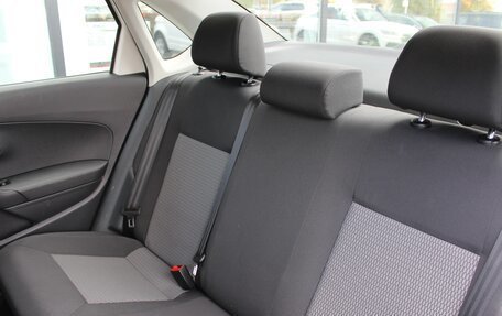 Volkswagen Polo VI (EU Market), 2013 год, 850 000 рублей, 24 фотография