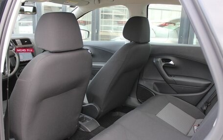 Volkswagen Polo VI (EU Market), 2013 год, 850 000 рублей, 25 фотография