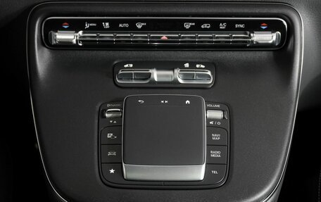 Mercedes-Benz V-Класс, 2024 год, 13 990 000 рублей, 21 фотография