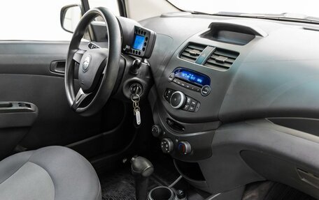 Chevrolet Spark III, 2012 год, 728 000 рублей, 29 фотография