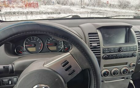 Nissan Pathfinder, 2006 год, 590 000 рублей, 8 фотография