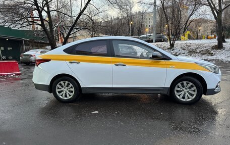 Hyundai Solaris II рестайлинг, 2019 год, 890 000 рублей, 4 фотография