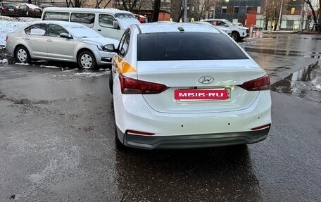 Hyundai Solaris II рестайлинг, 2019 год, 890 000 рублей, 7 фотография