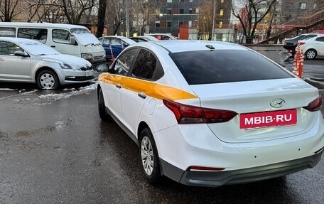 Hyundai Solaris II рестайлинг, 2019 год, 890 000 рублей, 6 фотография