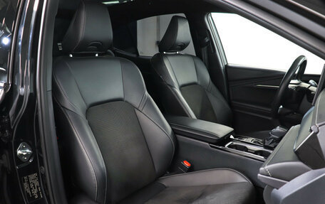 Toyota Camry, 2024 год, 3 990 000 рублей, 16 фотография