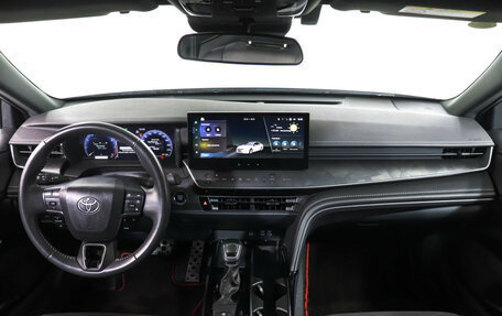 Toyota Camry, 2024 год, 3 990 000 рублей, 12 фотография