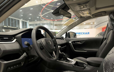 Toyota RAV4, 2025 год, 4 299 000 рублей, 20 фотография