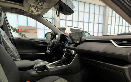 Toyota RAV4, 2025 год, 4 299 000 рублей, 15 фотография