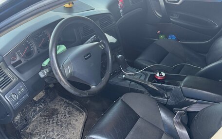 Volvo S60 III, 2002 год, 400 000 рублей, 4 фотография