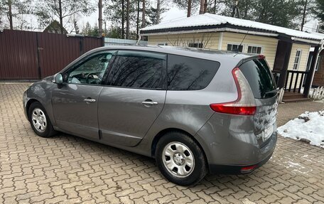 Renault Scenic III, 2011 год, 648 000 рублей, 6 фотография