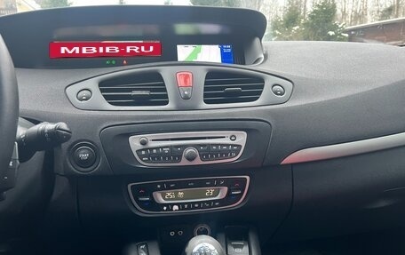 Renault Scenic III, 2011 год, 648 000 рублей, 9 фотография