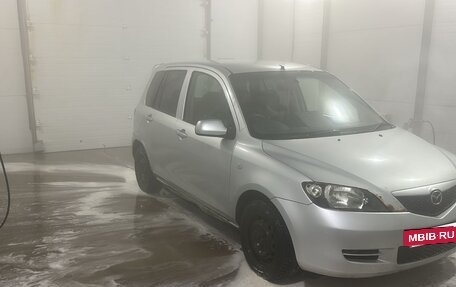 Mazda Demio III (DE), 2004 год, 220 000 рублей, 2 фотография
