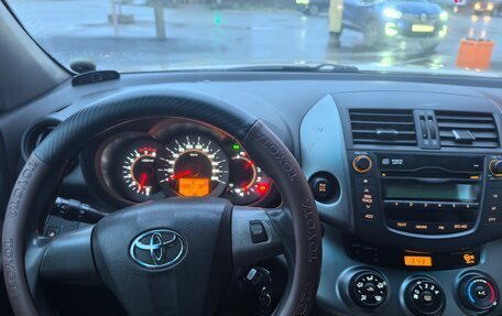 Toyota RAV4, 2010 год, 1 370 000 рублей, 16 фотография