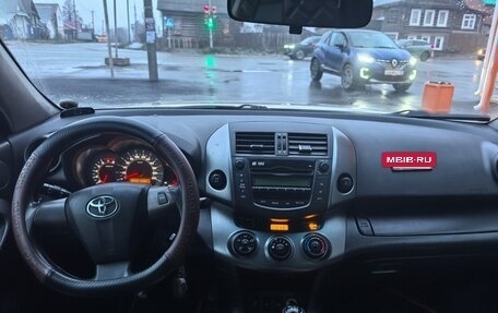 Toyota RAV4, 2010 год, 1 370 000 рублей, 17 фотография