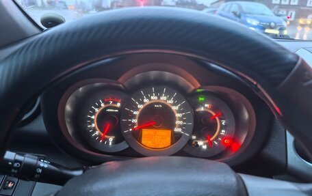 Toyota RAV4, 2010 год, 1 370 000 рублей, 22 фотография