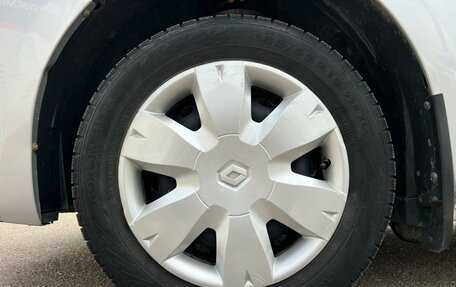 Renault Logan II, 2017 год, 698 500 рублей, 9 фотография