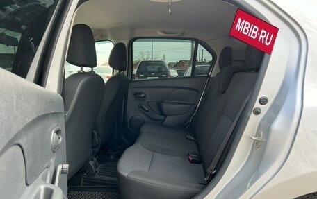 Renault Logan II, 2017 год, 698 500 рублей, 12 фотография