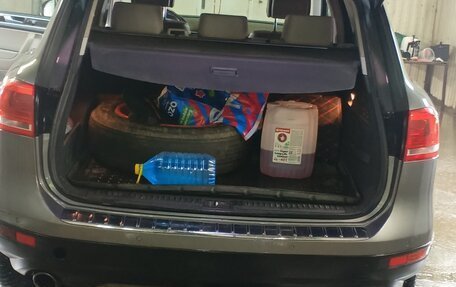 Volkswagen Touareg III, 2010 год, 1 600 000 рублей, 9 фотография