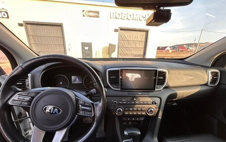 KIA Sportage IV рестайлинг, 2020 год, 2 200 000 рублей, 9 фотография