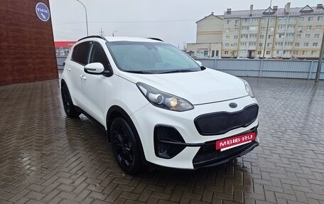 KIA Sportage IV рестайлинг, 2021 год, 2 270 000 рублей, 3 фотография