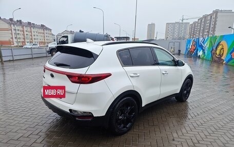 KIA Sportage IV рестайлинг, 2021 год, 2 270 000 рублей, 5 фотография