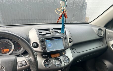 Toyota RAV4, 2012 год, 1 400 000 рублей, 2 фотография