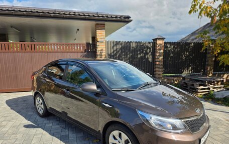 KIA Rio III рестайлинг, 2016 год, 915 000 рублей, 6 фотография