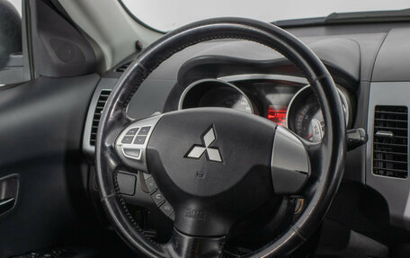 Mitsubishi Outlander III рестайлинг 3, 2008 год, 1 050 000 рублей, 15 фотография