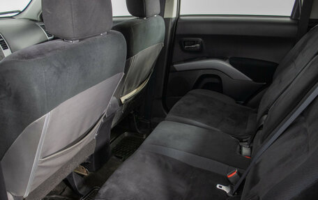 Mitsubishi Outlander III рестайлинг 3, 2008 год, 1 050 000 рублей, 11 фотография