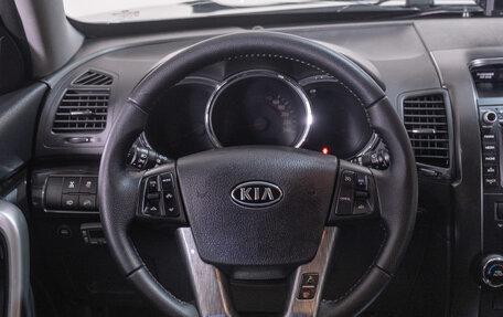 KIA Sorento II рестайлинг, 2012 год, 1 999 000 рублей, 12 фотография