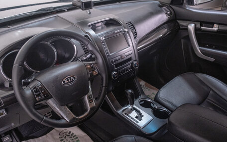 KIA Sorento II рестайлинг, 2012 год, 1 999 000 рублей, 8 фотография
