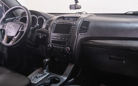 KIA Sorento II рестайлинг, 2012 год, 1 999 000 рублей, 18 фотография