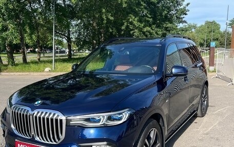 BMW X7, 2021 год, 8 670 000 рублей, 1 фотография