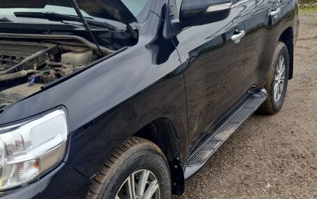 Toyota Land Cruiser 200, 2020 год, 6 550 000 рублей, 4 фотография