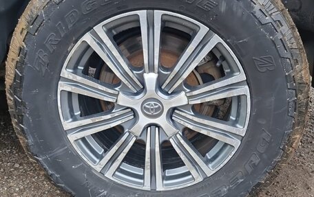 Toyota Land Cruiser 200, 2020 год, 6 550 000 рублей, 15 фотография