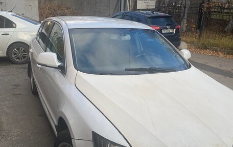 Skoda Superb III рестайлинг, 2013 год, 1 060 000 рублей, 5 фотография