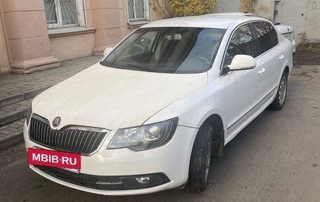 Skoda Superb III рестайлинг, 2013 год, 1 060 000 рублей, 6 фотография