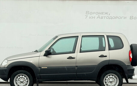 Chevrolet Niva I рестайлинг, 2017 год, 839 000 рублей, 4 фотография