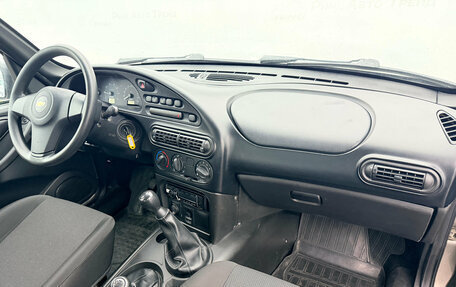 Chevrolet Niva I рестайлинг, 2017 год, 839 000 рублей, 9 фотография