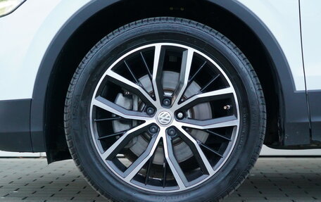 Volkswagen Tiguan II, 2021 год, 2 650 000 рублей, 8 фотография