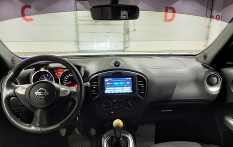 Nissan Juke II, 2013 год, 909 950 рублей, 18 фотография