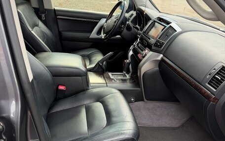 Toyota Land Cruiser 200, 2013 год, 5 500 000 рублей, 16 фотография