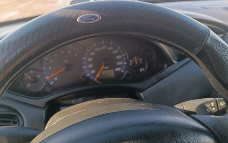 Ford Focus IV, 2004 год, 300 000 рублей, 3 фотография