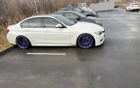 BMW 3 серия, 2012 год, 2 400 000 рублей, 10 фотография