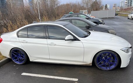 BMW 3 серия, 2012 год, 2 400 000 рублей, 12 фотография